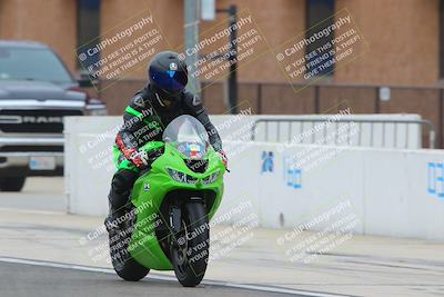 media/Oct-15-2022-Fastrack Riders (Sat) [[9a18b22502]]/Level2/Start Finish 930am/